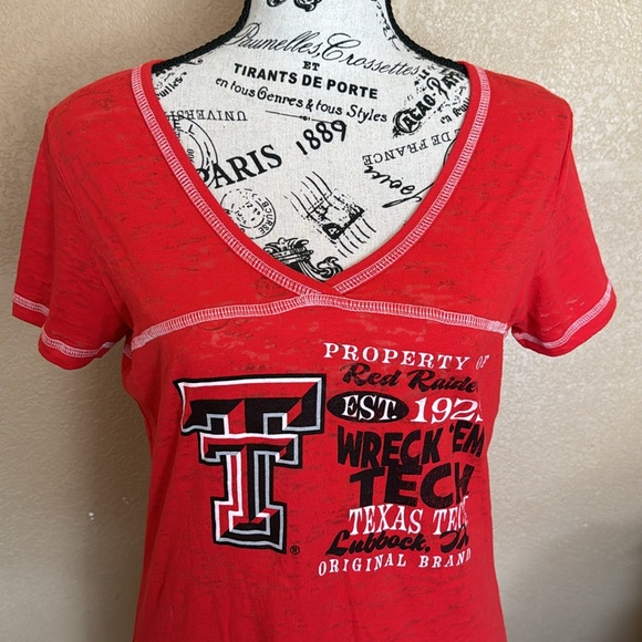 Texas Tech T shirt says Lubbock Tx on it - Picture 3 of 8